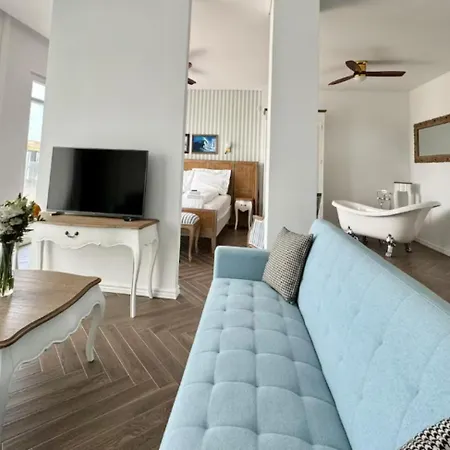Apartment Ocean View